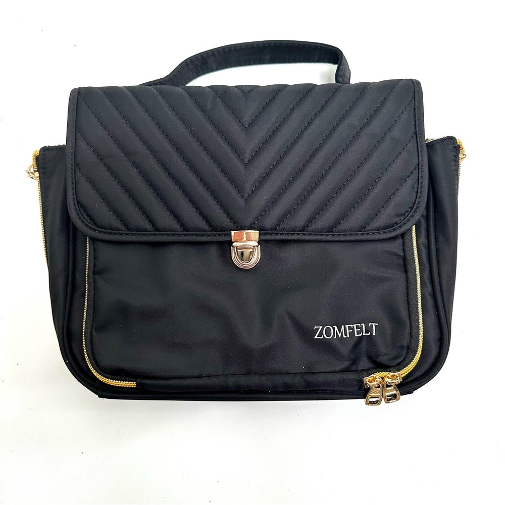 Black Quilted Hanging Toiletries Travel Bag Multi Compartments Expandable